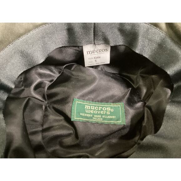 Mucros Weavers KateWaxed Hat Wool Corsage- Olive size Small - Picture 4 of 4